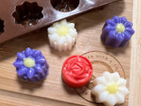 Pretty Flowers Silicone Mold - Designed with a Twist  - Top quality silicone molds made in the UK.