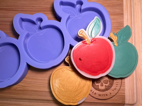 Plain Apple Silicone Mold - Designed with a Twist - Top quality silicone molds made in the UK.